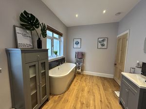 Photo 37- click for photo gallery